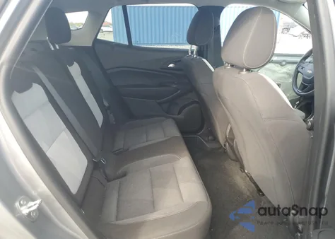 2024 Chevrolet Trax Ls z USA, uszkodzony, nr VIN KL77LFE22RC045971